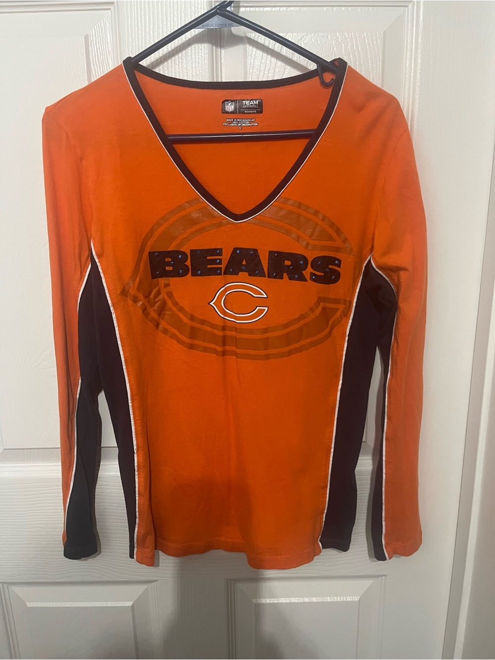 NFL Women's Orange and Navy rhinestone Chicago Bears Long Sleeve V-Neck Tee